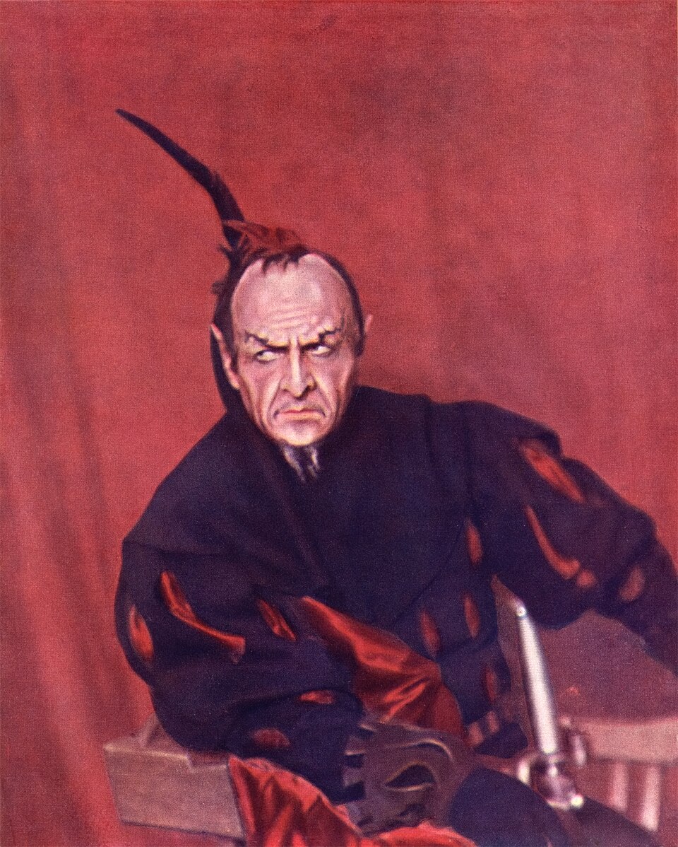 Feodor Chaliapin as Méphistophélès, by Sergei Prokudin-Gorskii, 1915